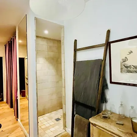 Belle Maison Avec Piscine Dans Un Cadre Verdoyant Proche De Lyon * Ecully